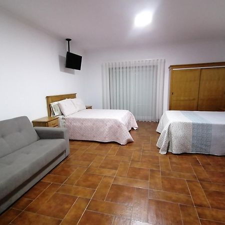 Hostel Encostas Do Douro Marco de Canavezes Zewnętrze zdjęcie